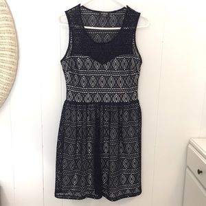 Guess Navy Blue & White Dress Size 8